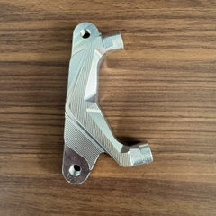 Pát trước vario đĩa 220mm heo 81