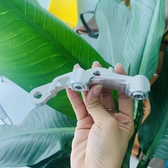 PÁT gắn heo Moto3 Nisin , Crg  cho xe EX150 đi đĩa 245mm, làm bằng nhôm CNC nguyên khối , sáng bóng