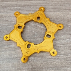 Lòng đĩa KTM từ 6 lỗ ra 4 lỗ màu vàng