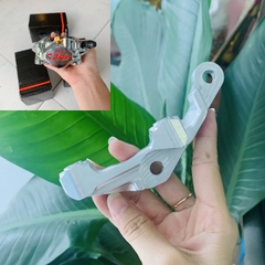 PÁT gắn heo Moto3 Nisin , Crg  cho xe EX150 đi đĩa 245mm, làm bằng nhôm CNC nguyên khối , sáng bóng