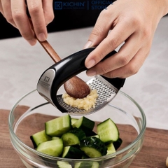 Dụng cụ ép tỏi thương hiệu KICHIN