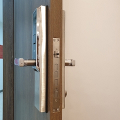 Khóa cửa điện tử HUNE 918-62A-F