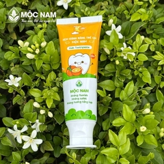 kem-danh-rang-tre-em-moc-nam