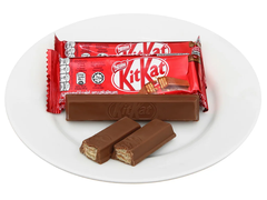 Kẹo Nestle KitKat phủ socola sữa 102g