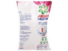 Bột giặt Ariel Đam Mê 5KG