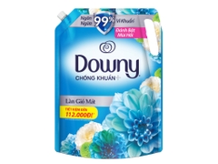 Nước xả Downy Túi Làn Gió Mát 2.3l