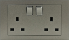 Bộ ổ cắm đôi kiểu Anh 13A + 2 công tắc vuông màu Xám (Grey) 724582-61