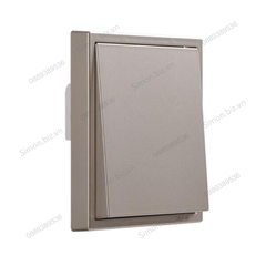 Module công tắc đơn, 2 chiều lắp đế chuẩn vuông màu Sâm Panh Simon i7 701012-46