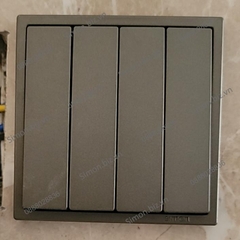 Module công tắc bốn 2 chiều màu Xám (Grey) Simon i7 701042-61