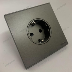 Bộ Ổ cắm đơn Schuko 16A có chân tiếp địa chuẩn vuông màu Xám (Grey) Simon E6 721687-61