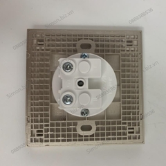 Bộ Ổ cắm đơn Schuko 16A có chân tiếp địa chuẩn vuông màu Sâm Panh (Champagne) Simon E6 721687-46