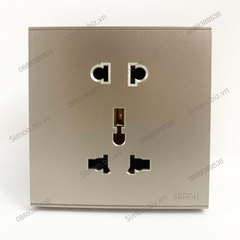 Bộ Ổ cắm 3 chấu đa tiêu chuẩn 10A và ổ cắm 2 chấu chuẩn vuông màu Sâm Panh (Champagne) Simon E6 721080-46