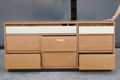 Tủ Trang Trí LUUM