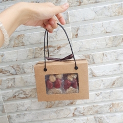 HỘP ĐỰNG QUÀ TẶNG MẶT MICA GIẤY KRAFT PHONG CÁCH CỔ ĐIỂN T.CRAFT HOUSE