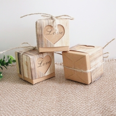 HỘP ĐỰNG QUÀ VINTAGE MINI LOVE HỌA TIẾT TRÁI TIM T.CRAFT HOUSE