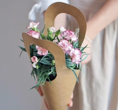 SET 5 BAO BÌ GIẤY ĐỰNG HOA CAO CẤP CÓ QUAI XÁCH – TÚI GIẤY KRAFT GÓI HOA SANG TRỌNG T.CRAFT HOUSE
