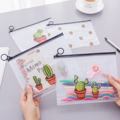 TÚI ĐỰNG BÚT CHẤT LIỆU NHỰA TRONG SUỐT CHỐNG THẤM NƯỚC DÀNH CHO HỌC SINH T-CRAFT ^^