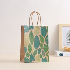 TÚI GIẤY ĐỰNG QUÀ HỌA TIẾT LÁ SINH ĐỘNG VÀ DỄ THƯƠNG T.CRAFT HOUSE