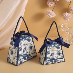 HỘP QUÀ TẶNG CAO CẤP CÓ DÂY XÁCH TRI ÂN BẠN BÈ, KHÁCH MỜI T.CRAFT HOUSE