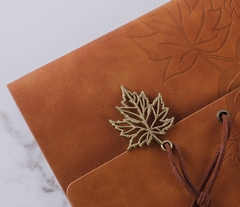 SỔ TAY DA HOẠ TIẾT LÁ PHONG CHÌM PHONG CÁCH VINTAGE T.CRAFT HOUSE