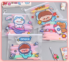 TÚI ĐỰNG BÚT CHẤT LIỆU NHỰA TRONG SUỐT CHỐNG THẤM NƯỚC DÀNH CHO HỌC SINH T-CRAFT ^^