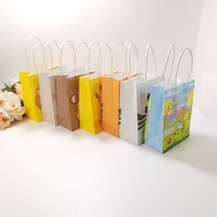 TÚI GIẤY ĐỰNG QUÀ HỌA TIẾT CON VẬT DỄ THƯƠNG KÍCH THƯỚC 21x15x08cm T.CRAFT HOUSE
