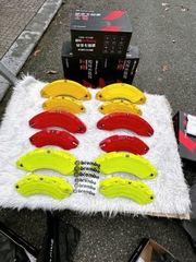 BỘ ỐP MÁ PHANH DÀNH RIÊNG CHO HONDA  CR-V 2023 - 2026