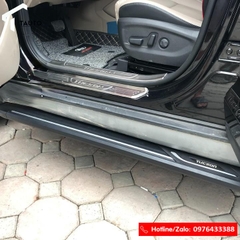 Bệ bước chân Hyundai Tucson 2016-2020 kẻ chỉ đúc nguyên khối