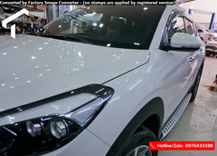 BỆ BƯỚC CHÂN HYUNDAI TUCSON 2019 MẪU CHẤM BI
