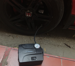 Máy bơm lốp mini chính hãng Honda Access