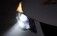 Đèn Bi Zestech Laser A11S