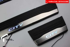Nẹp bước chân có đèn Honda City