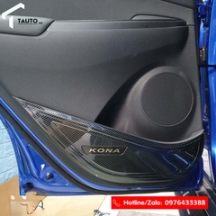 Ốp chống xước Tapli, Táp li cửa Hyundai Kona vân Carbon