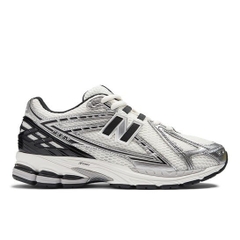 New Balance M1906R bạc ánh kim