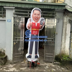 Rối Hơi vẫy tay quảng cáo cửa hàng Điện Thoại