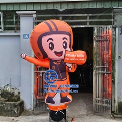 Rối Hơi vẫy tay quảng cáo Cửa Hàng Xe Điện