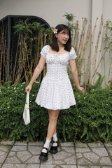 D6152 - D bí buộc nơ ngực