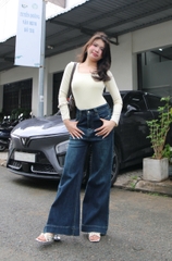 Q9903- 	Quần Jean ống loe cạp cao