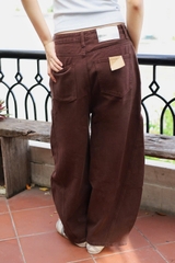 Q9793 - Quần Jean ống cong rã xéo