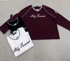 A29993 - Áo sweater thun cổ tim in Stay Focused
