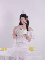 A29966 -Áo kiểu trễ vai smocking