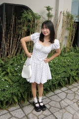 D6152 - D bí buộc nơ ngực