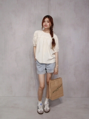 A29059 - A kiểu TN cổ tròn rã ngực dún phối ren