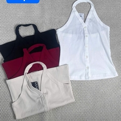 A29930- Áo thun kiểu cổ yếm cài nút
