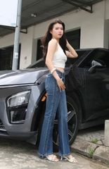 Q9908- 	Quần Jean ống loe 2 sườn