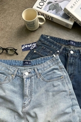 S3702 - 	Short Jean nam túi cong