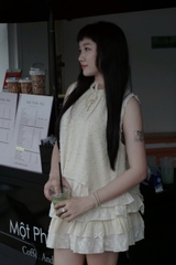 V3996 - V ngắn tầng xô thêu đính nơ