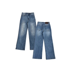 Q9907-	Quần Jean ống suông