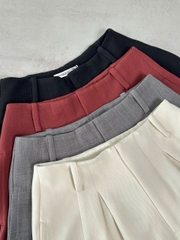 Q8792 - Q ống rộng xếp li