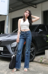 Q9908- 	Quần Jean ống loe 2 sườn